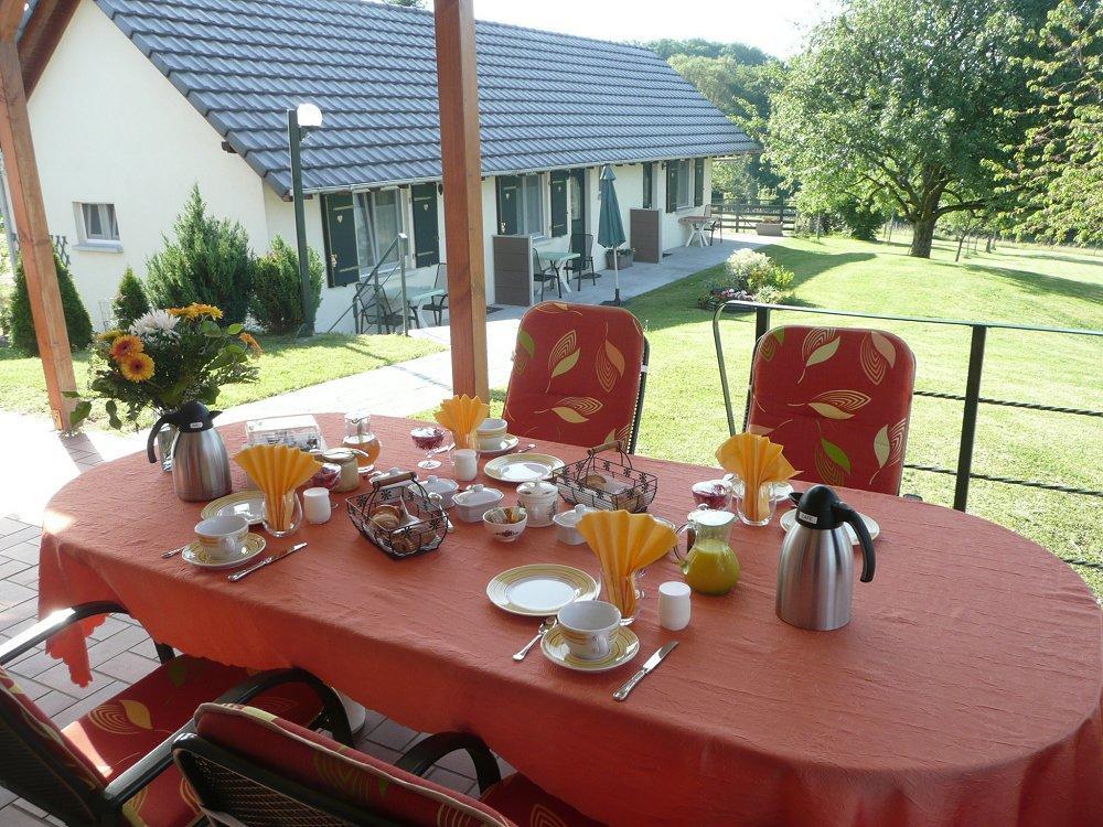 Bed and Breakfast Chez Anny Et Jean Au Mittelbuehl-Reichshoffen Exterior foto
